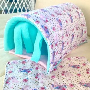 Small pet guinea pig rat hedgehog cozy hide bed